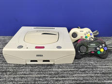 【本体、付属品に日焼け跡あり】セガサターン|SEGA