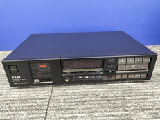 【指定業者にてメンテナンス済み】カセットデッキ|AKAI