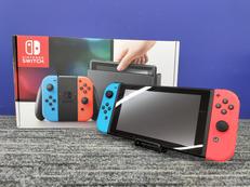 【画面両サイドの黒枠にキズ有り・初期型SWITCH】|NINTENDO / 任天堂