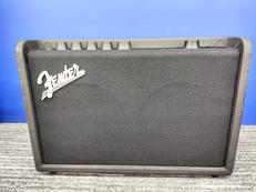 【多彩なアンプモデリングやエフェクターを搭載・40W】|FENDER