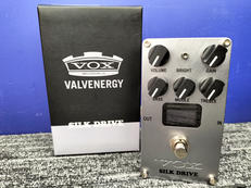 【OLED ディスプレイ搭載のSILK DRIVE】|VOX