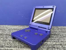 【暗所でも見えるて当時は画期的なGBASP！】|NINTENDO / 任天堂
