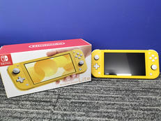 【キズ汚れ有り】SWITCH　LITE|NINTENDO