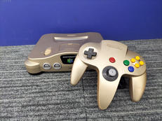 【トイザらス限定ゴールドカラー・スティックにヘタリ有】|NINTENDO