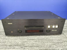 【CD振動で音飛びあり・保証なし】CDプレーヤー|TEAC