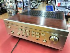 プリメインアンプ（トランジスター）|LUXMAN