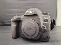 デジタル一眼レフ|CANON