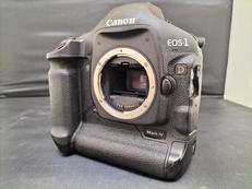 デジタル一眼レフ|CANON