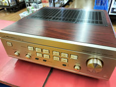 プリメインアンプ（トランジスター）|LUXMAN