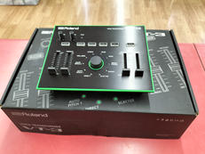 ボーカルエフェクター|ROLAND