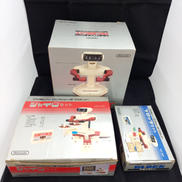 ファミリーコンピュータ ロボット|NINTENDO