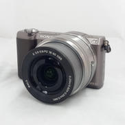 ミラーレス一眼ダブルズームキット|SONY