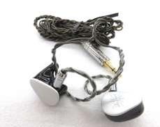 有線イヤホン|KIWIEARS