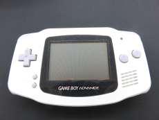 ゲームボーイアドバンス ホワイト|NINTENDO