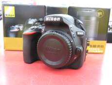 デジタル一眼レフカメラ|CANON