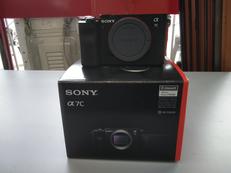 α7C ILCE-7C ボディ|SONY