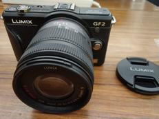 ミラーレス一眼レフカメラ|PANASONIC