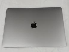 MACBOOK PRO|APPLE