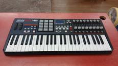 MIDIキーボード|AKAI