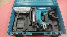 充電式タッカ|MAKITA