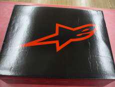 ドレスアップパーツ|KUSHITANI×ALPINESTARS