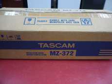 アナログミキサー|TASCAM