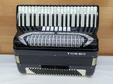 アコーディオン|TOMBO