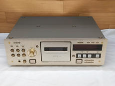 カセットデッキ|TEAC