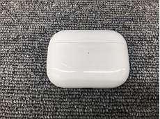 ノイズキャンセリングイヤホン|APPLE