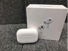 ノイズキャンセリングイヤホン|APPLE