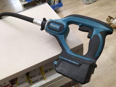 充電式コンクリートバイブレータ|MAKITA
