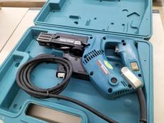 スクリュードライバー|MAKITA