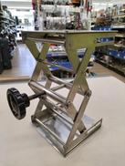 ラボジャッキ|不明