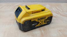 バッテリー|DEWALT