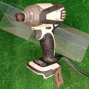 充電式インパクトドライバー|MAKITA