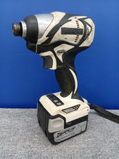 充電式インパクトドライバー|HITACHI