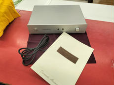 ヘッドホンアンプ|LUXMAN