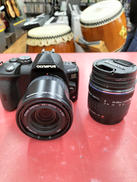 デジタル一眼レフダブルズーム|OLYMPUS