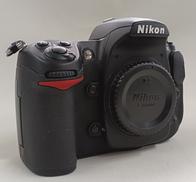 デジタル一眼レフ|NIKON