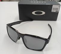 オークリー　　偏光　サングラス|OAKLEY