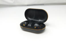 ノイズキャンセリングイヤホン|AVIOT