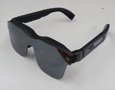 スマートグラス|RAYNEO