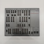 シンセサイザー|ROLAND
