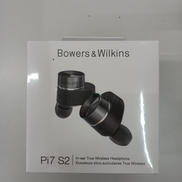 イヤホン|BOWERS & WILKINS