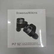 イヤホン|BOWERS & WILKINS