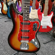 エレキギター|FENDER JAPAN