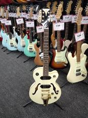 セミアコ|EPIPHONE