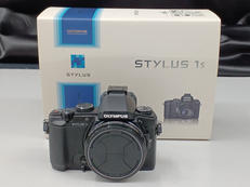 デジタルカメラ|OLYMPUS