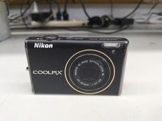 デジタルカメラ|NIKON