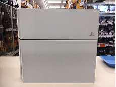 プレイステーション4本体|SONY